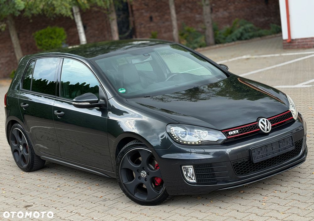Volkswagen Golf 2.0 GTI - 11