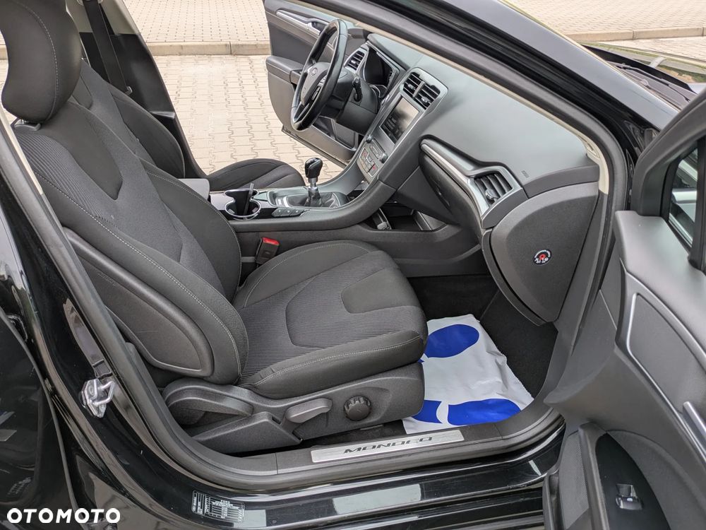 Ford Mondeo 2.0 TDCi STart-Stopp Titanium - 22