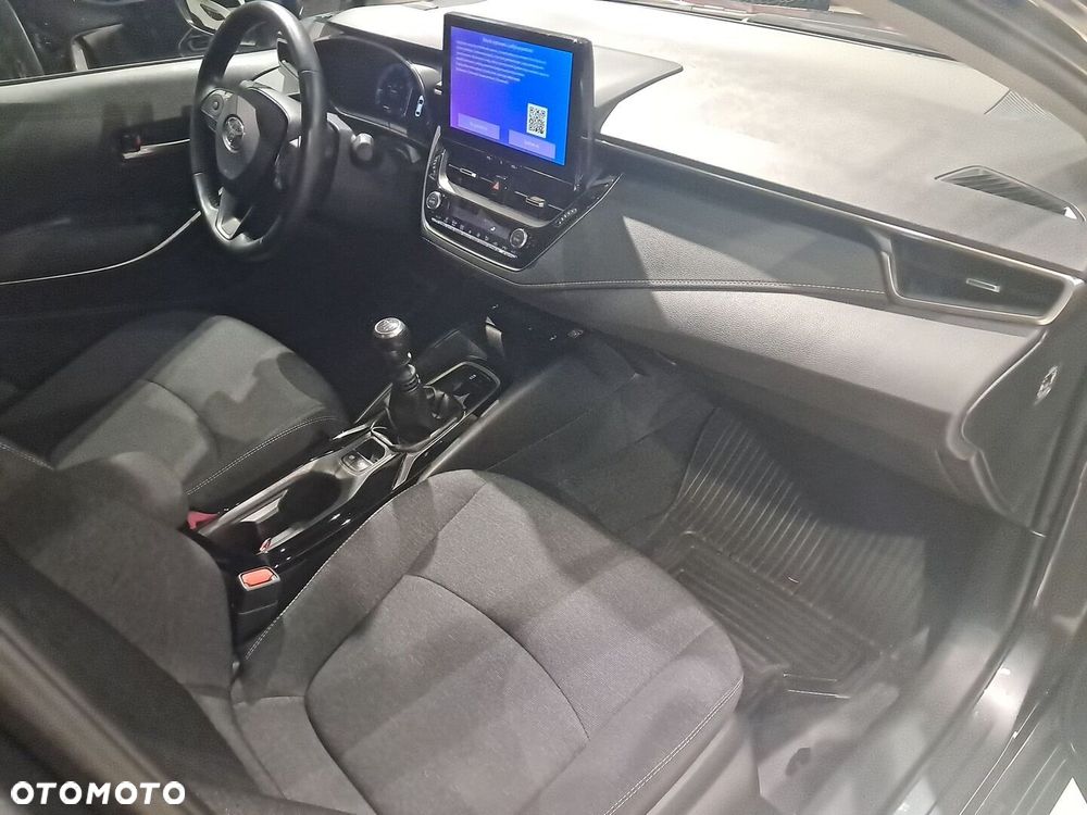 Toyota Corolla - 10