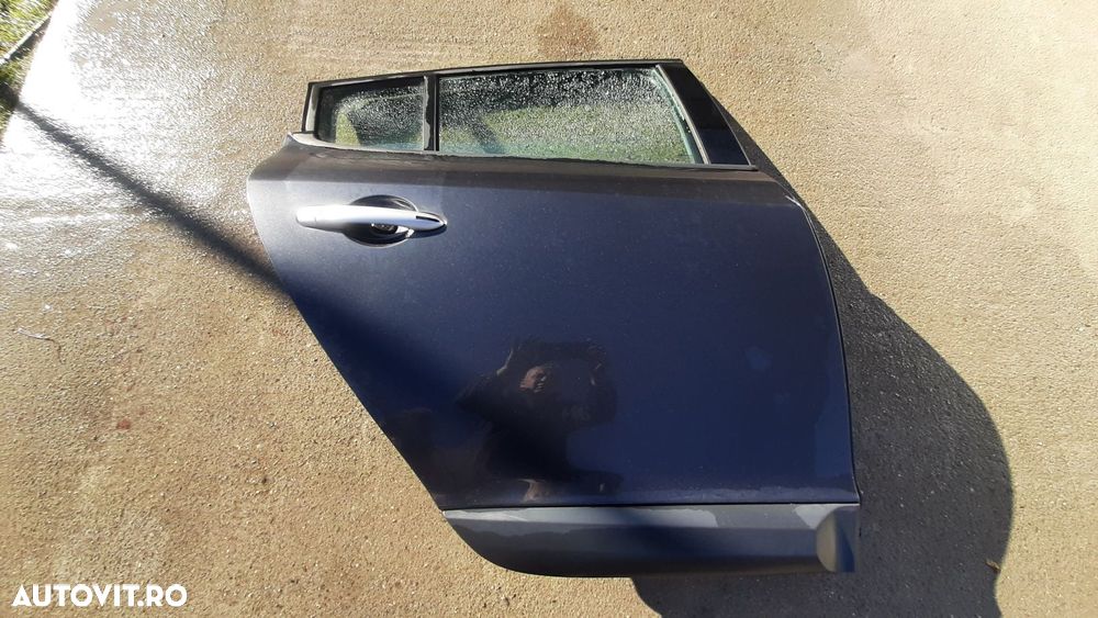 Ușă /uși dreapta spate Renault Megane 3 1,5  cod vopsea TEB 66 - 1