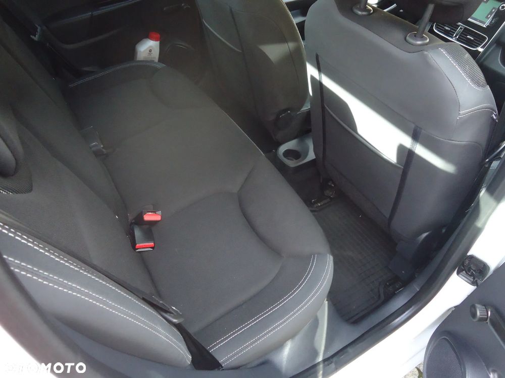 Renault Clio 1.5 dCi Dynamique - 17