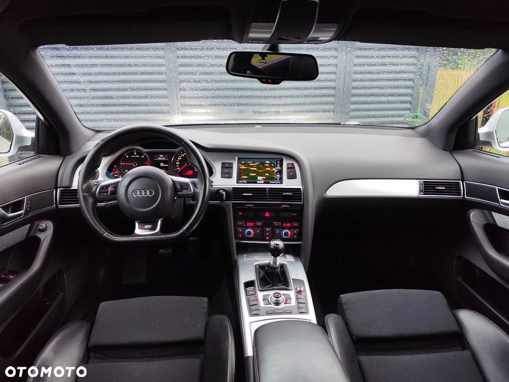 Audi A6 Avant - 13