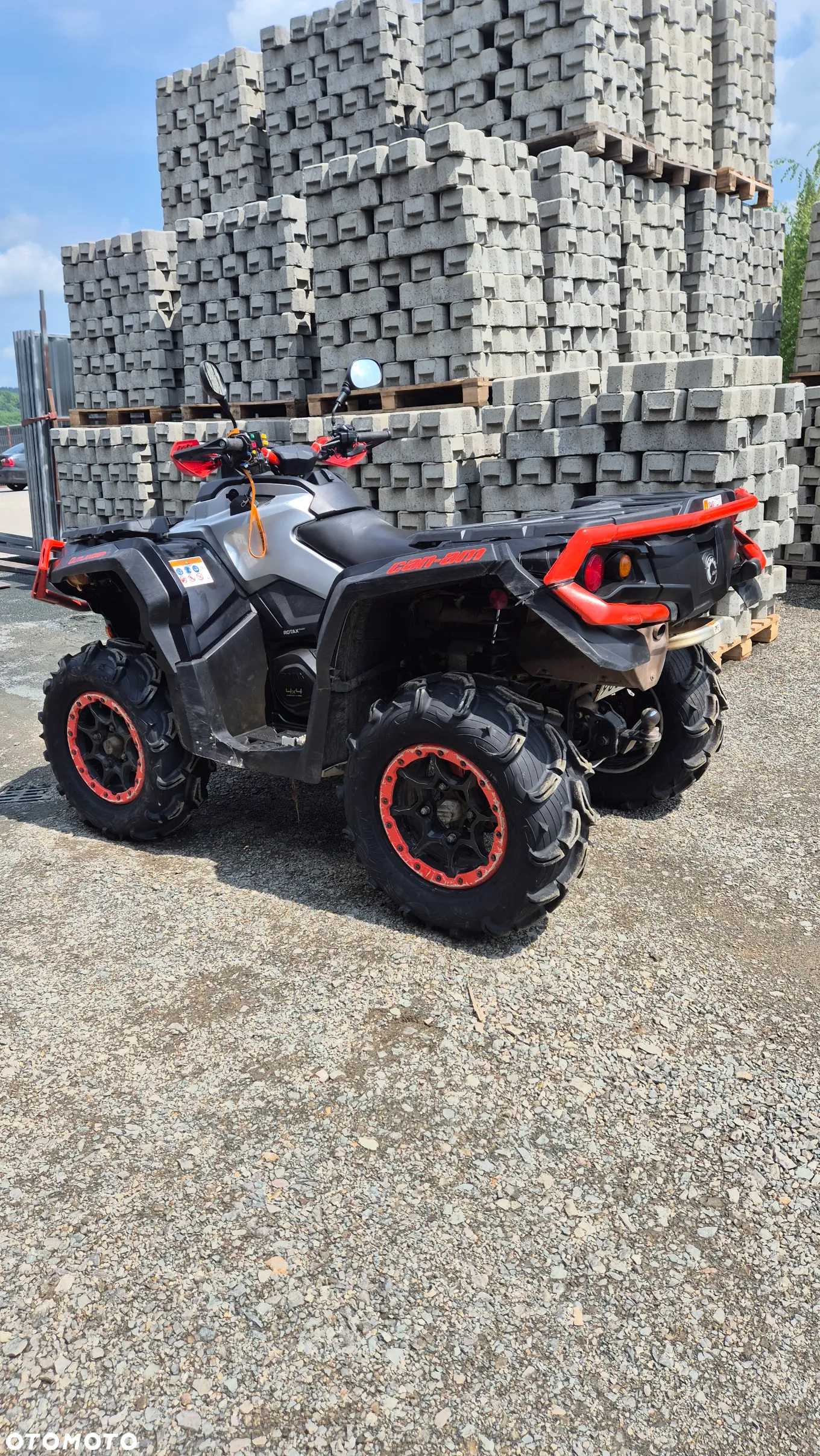 Can-Am Outlander