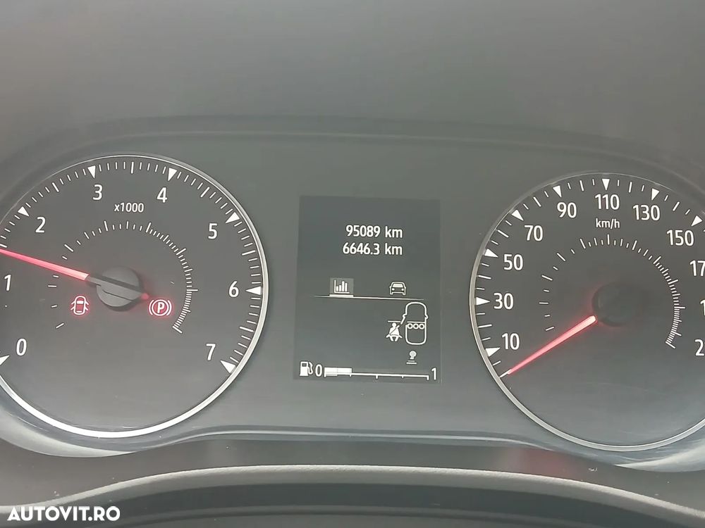 Dacia Logan TCe 90 MT6 Comfort - 6