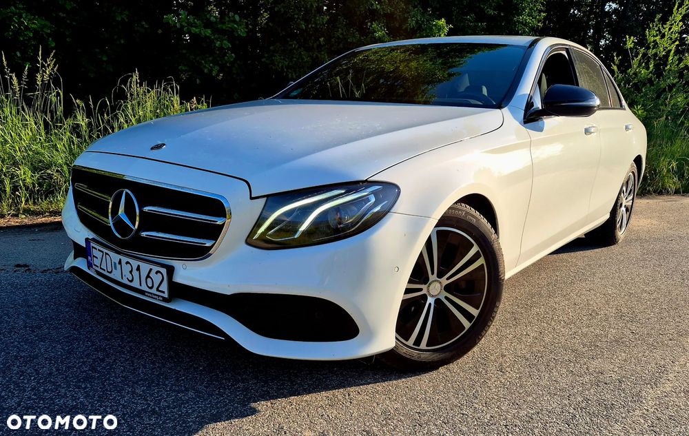 Mercedes-Benz Klasa E - 24