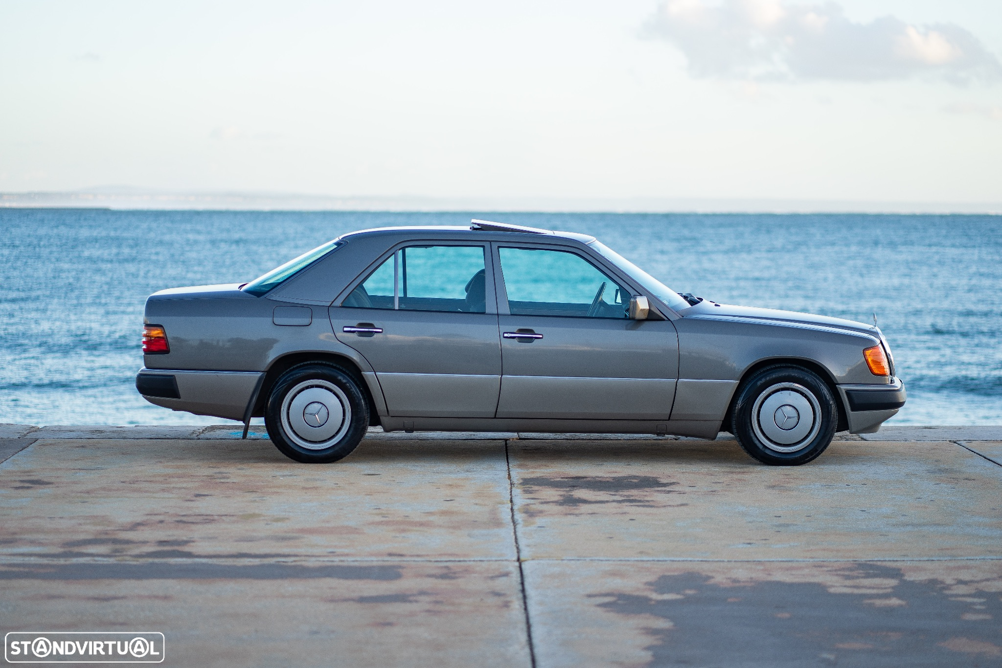 Mercedes-Benz E 250 - 29