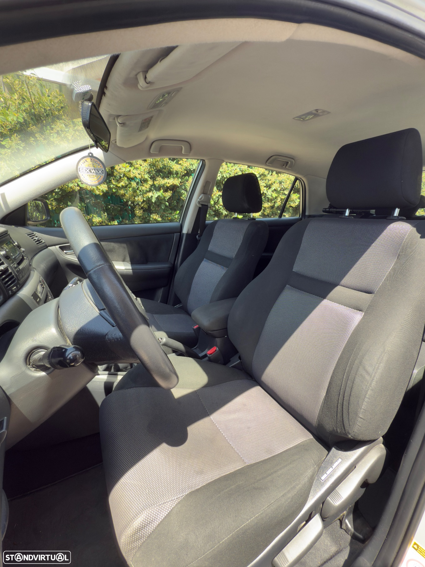 Toyota Corolla 1.4 D-4D - 19