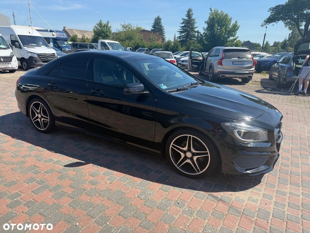 Mercedes-Benz CLA 200 7G-DCT AMG Line - 5