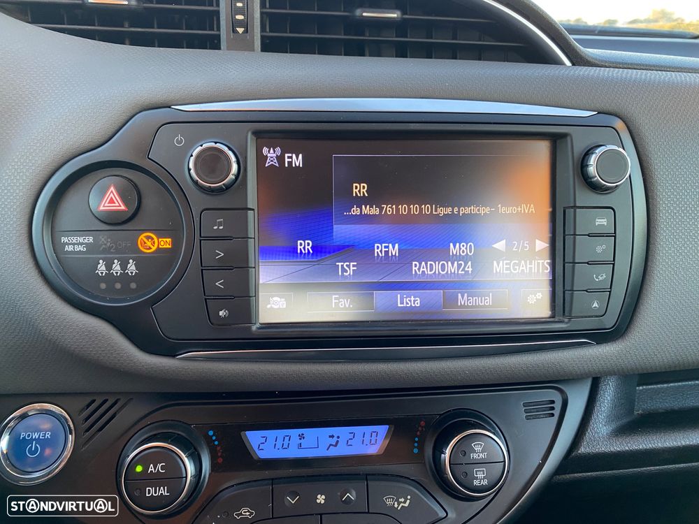 Toyota Yaris 1.5 HSD Comfort+P.Techno - 11