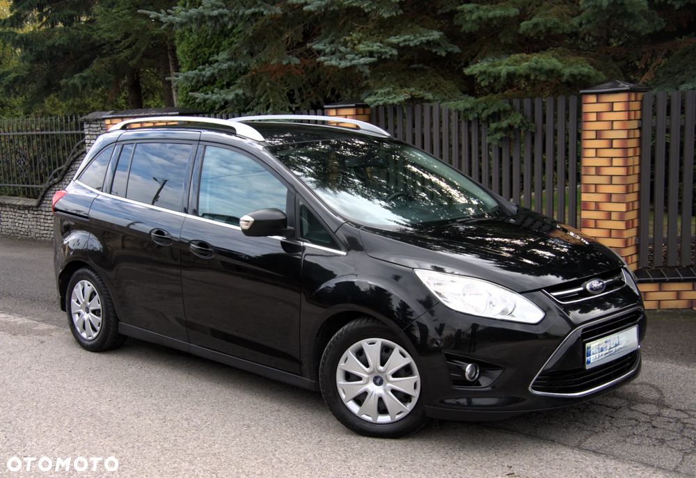 Ford Grand C-MAX - 12