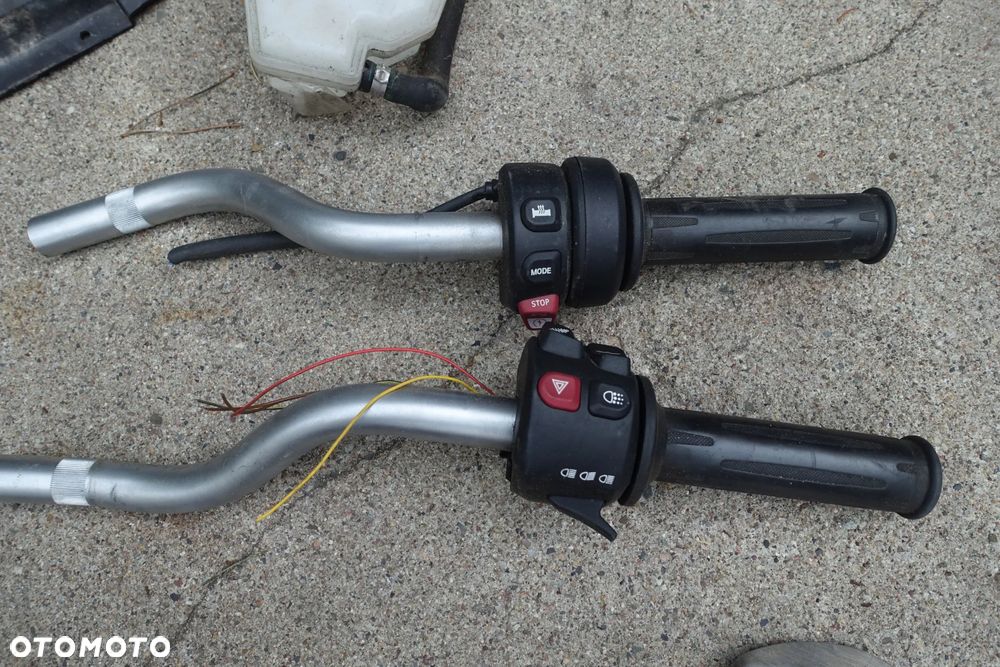 AMORTYZATOR TŁUMIK MANETKI POMPA ABS CZĘŚCI itp. BMW F750 GS 18r. - 9