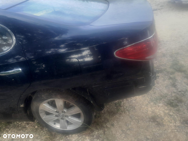 BŁOTNIK TYŁ LEWY I PRAWY LEXUS ES330 2001-2006