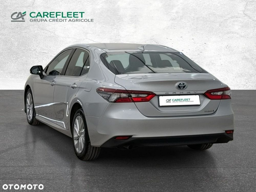 Toyota Camry - 7