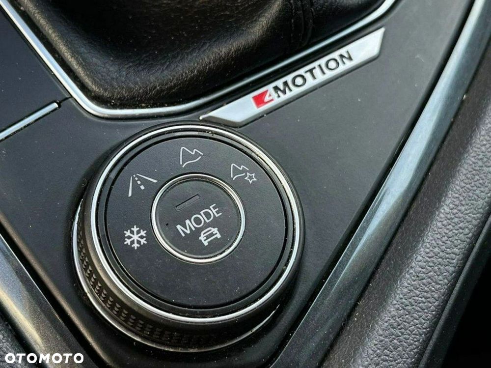 Volkswagen Tiguan 2.0 TDI BMT SCR 4Mot Highline - 26