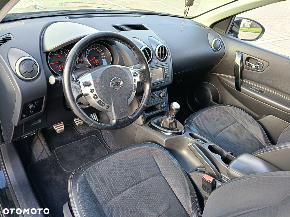 Nissan Qashqai+2 2.0 360 - 8