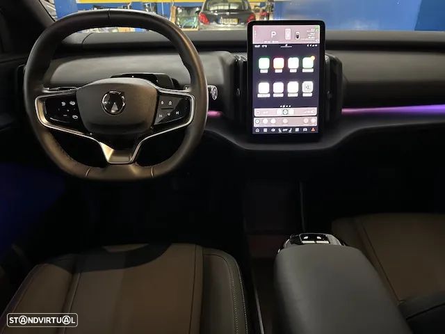 Volvo EX30 69 kWh Single Motor Extended Range Plus - 9