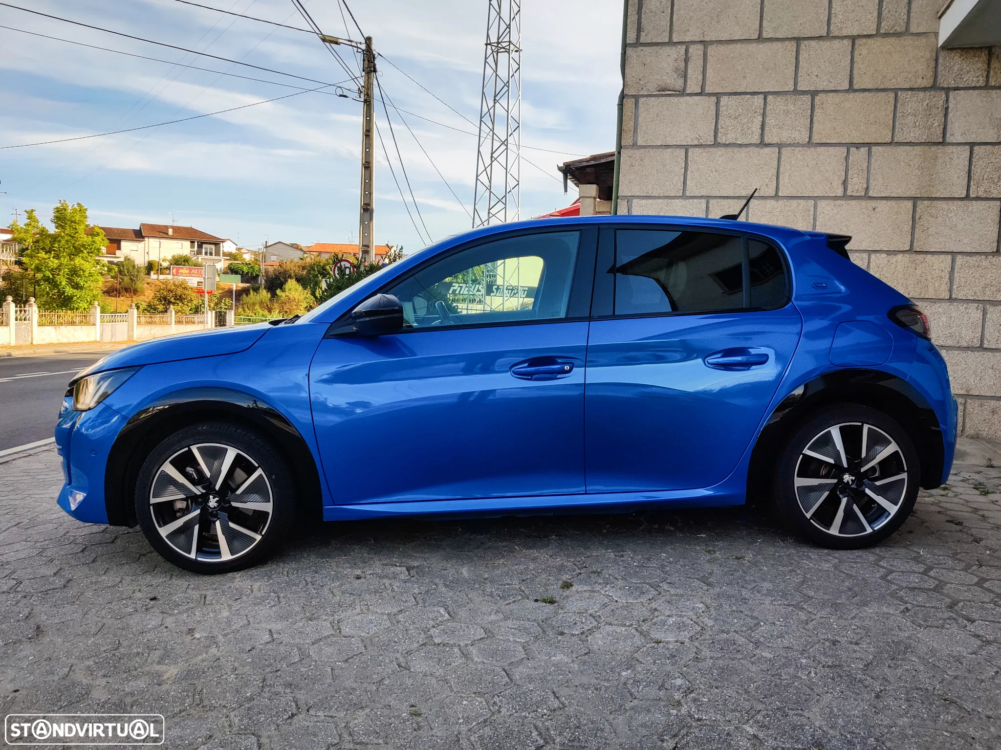 Peugeot e-208 50 kWh GT - 8