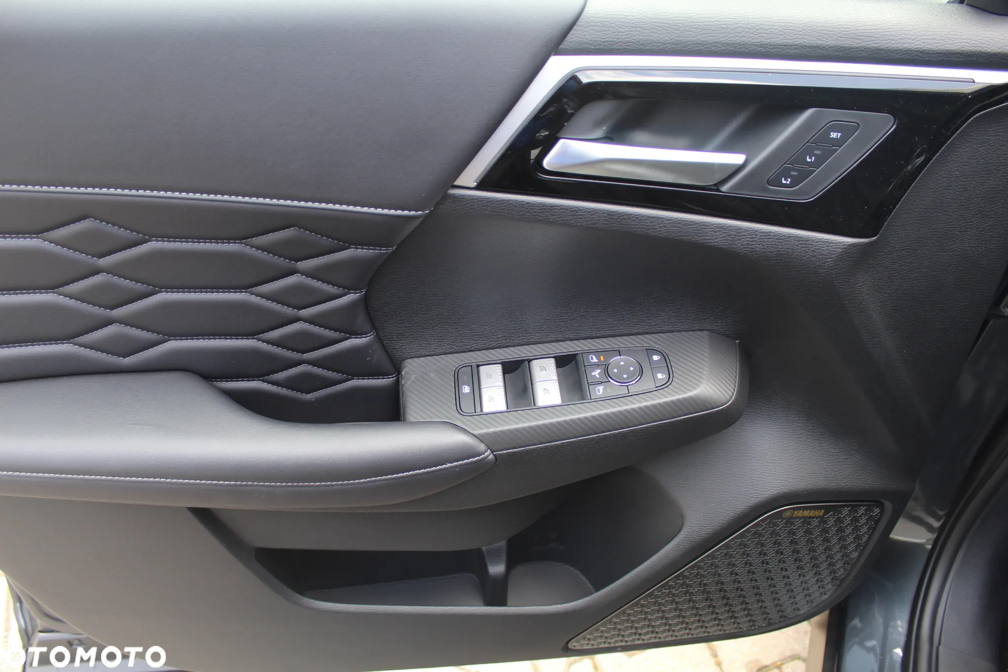 Mitsubishi Outlander ver-phev-instyle - 6