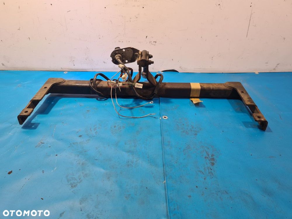 HAK DO PRZYCZEPY MITSUBISHI GALANT VIII - 4