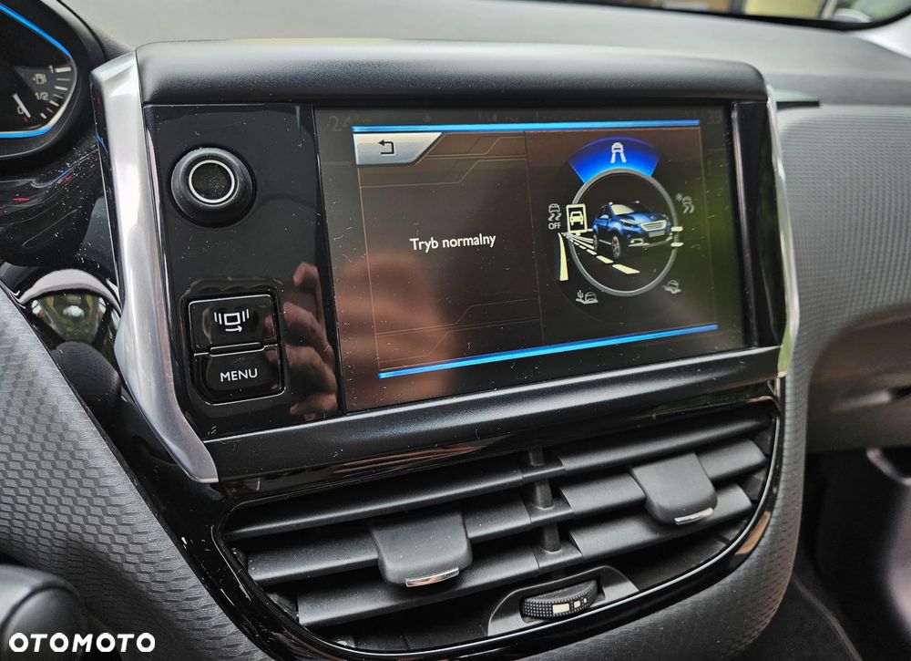 Peugeot 2008 e-HDi FAP 115 STOP & START Allure - 21