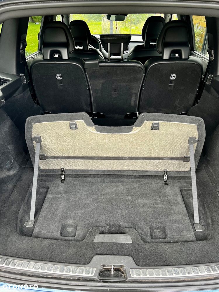 Volvo XC 90 B5 D AWD R-Design - 21