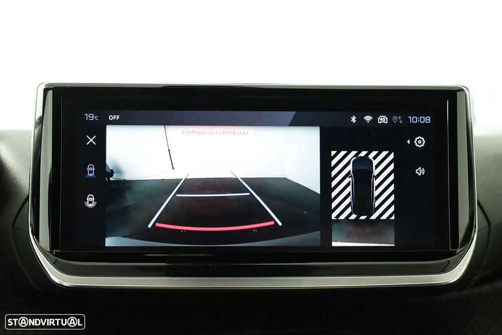 Peugeot 2008 1.2 PureTech Allure EAT8 - 13