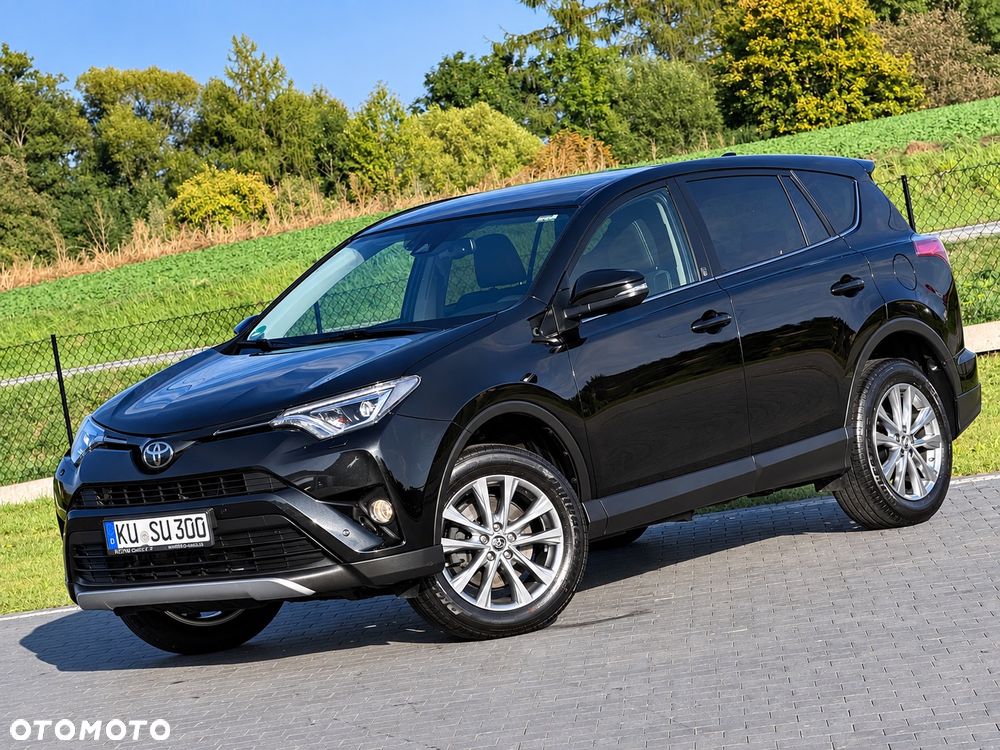 Toyota RAV4 2.0 4x4 Start&Stop Team Deutschland - 3