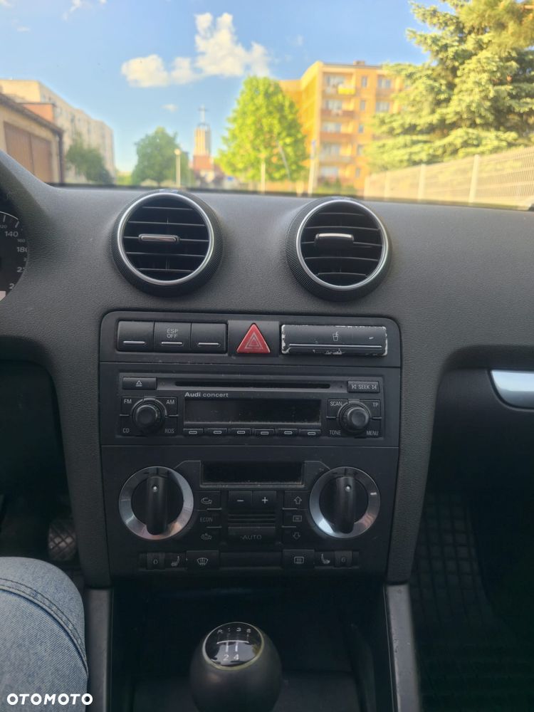 Audi A3 3-drzwiowe 1.9 TDI Ambiente - 10