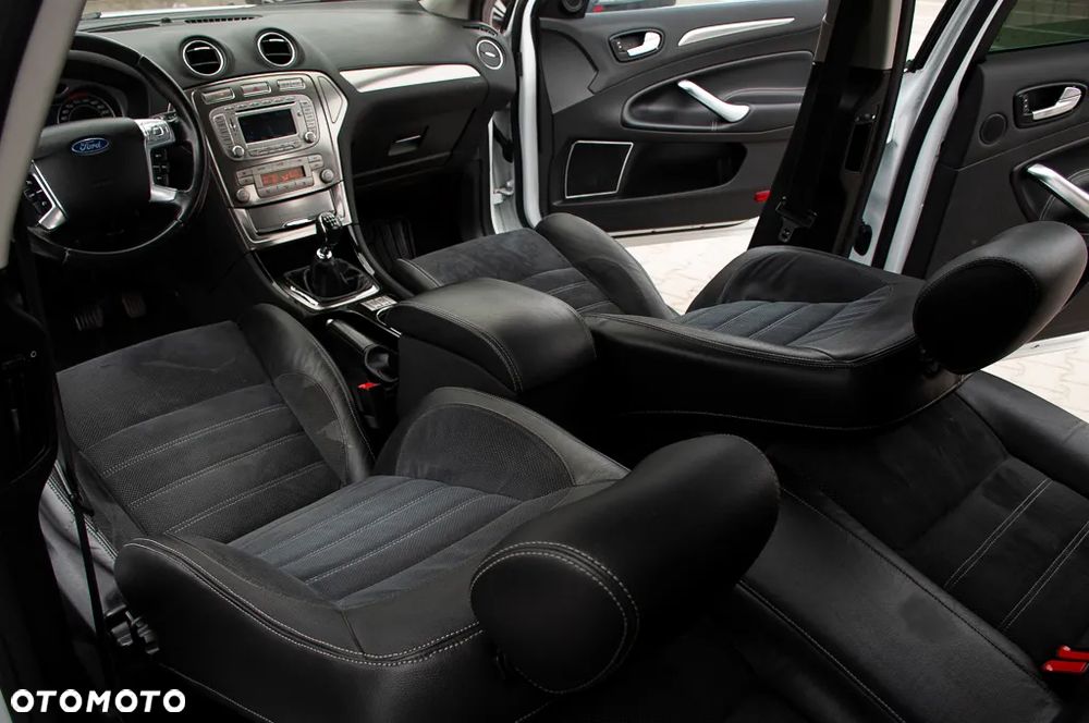 Ford Mondeo 2.0 TDCi Business Edition - 28