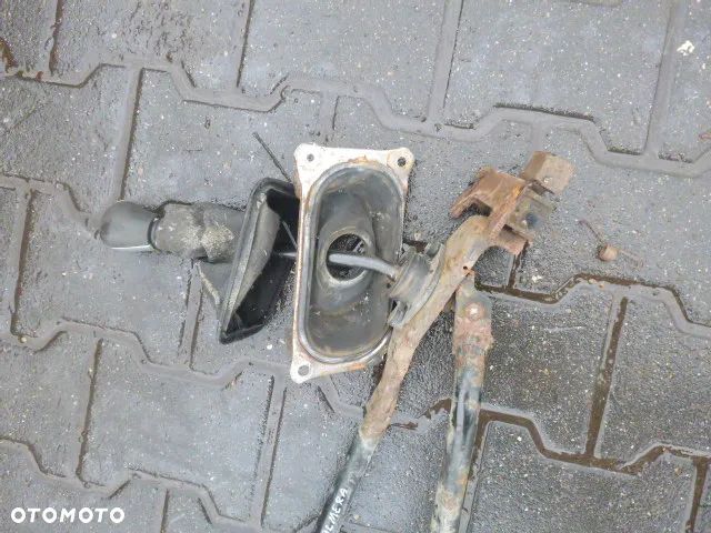 LEWAREK WYBIERAK NISSAN ALMERA N16 00-06 - 7