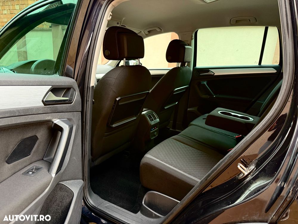 Volkswagen Tiguan - 18