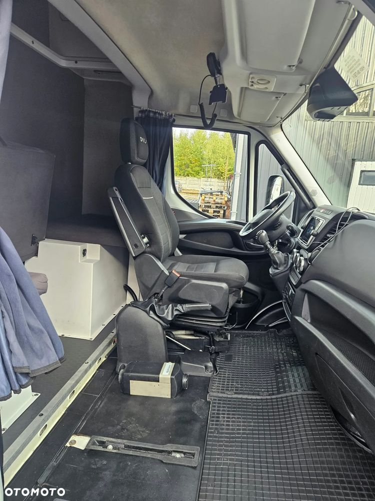 Iveco DAILY - 16