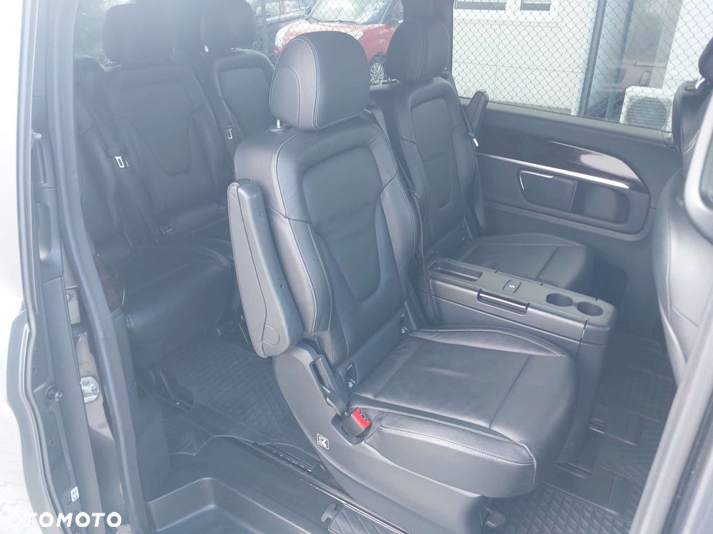 Mercedes-Benz Klasa V 250 (BlueTEC) d Avantgarde 7G-Tronic - 23