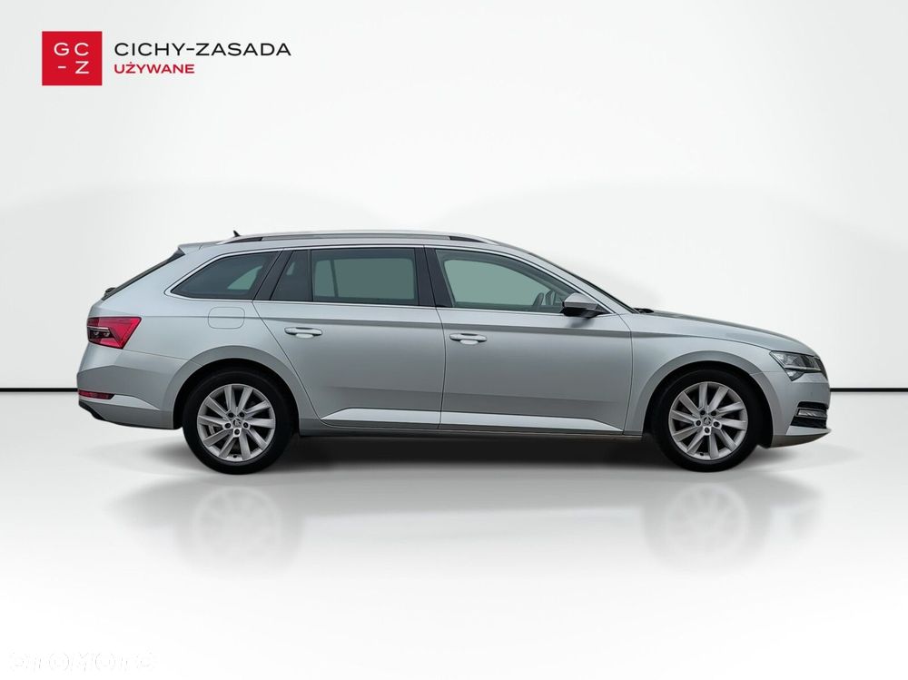 Skoda Superb 2.0 TDI SCR Style DSG - 6