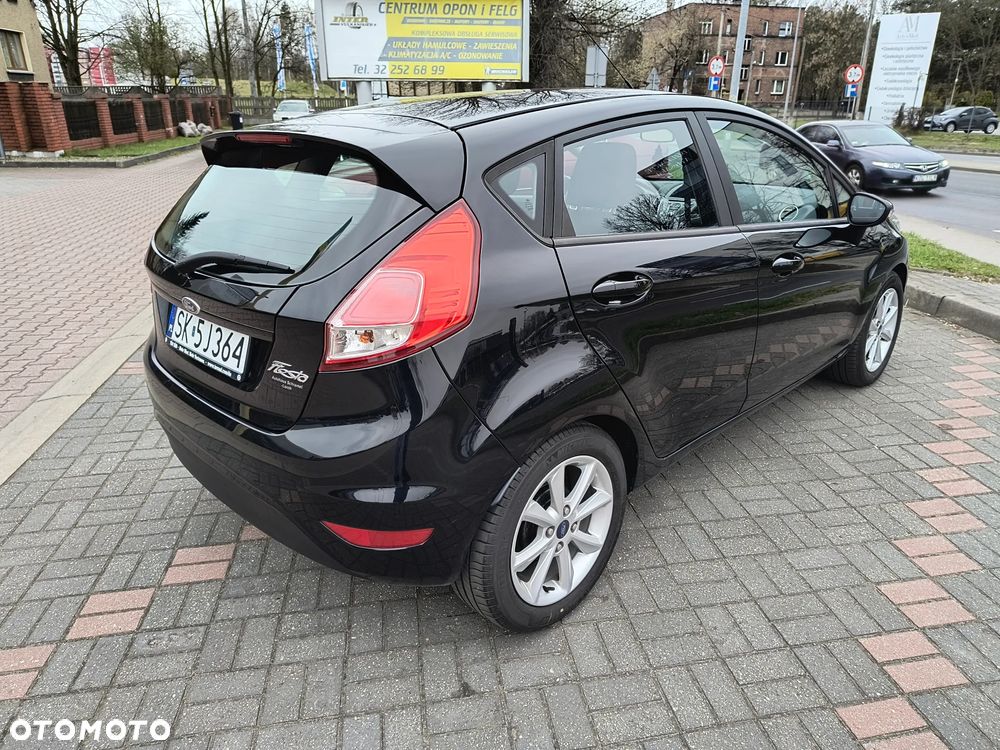Ford Fiesta 1.25 Titanium EU5 - 11