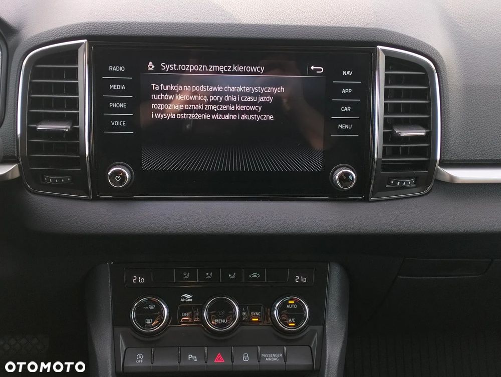 Skoda Karoq 1.5 TSI ACT Ambition DSG - 32