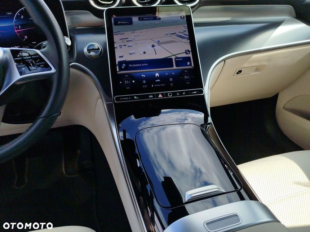 Mercedes-Benz GLC - 16