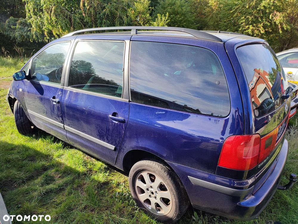 Volkswagen Sharan 1.9 TDI Comfortline - 18