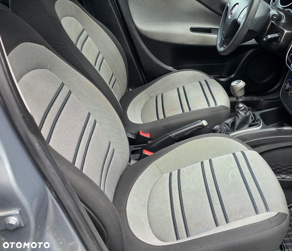 Fiat Punto 1.4 Easy S&S - 6