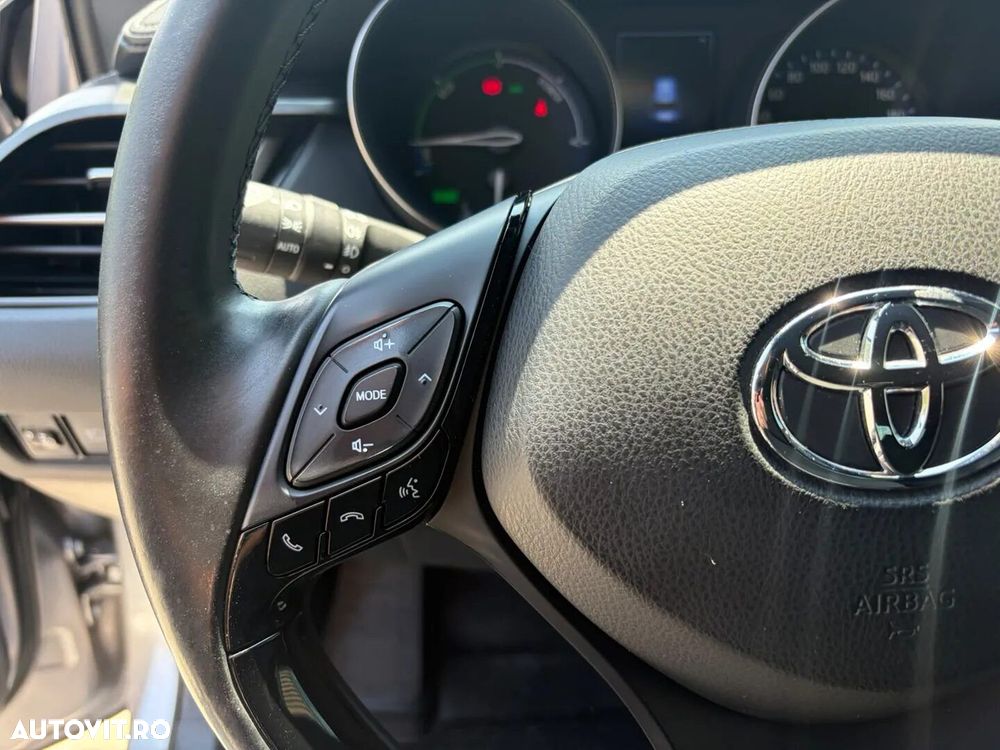 Toyota C-HR 1.8 HSD 122 CP 4x2 CVT Cult - 16