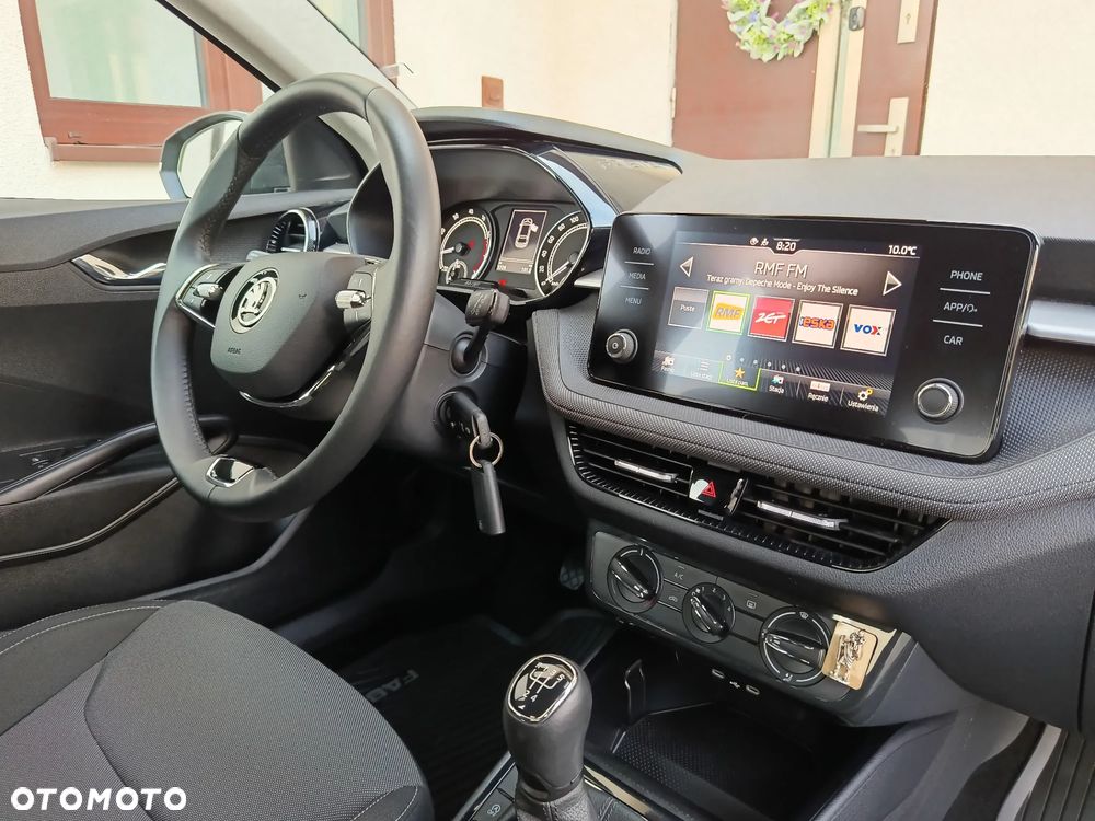 Skoda Fabia 1.0 Ambition - 25