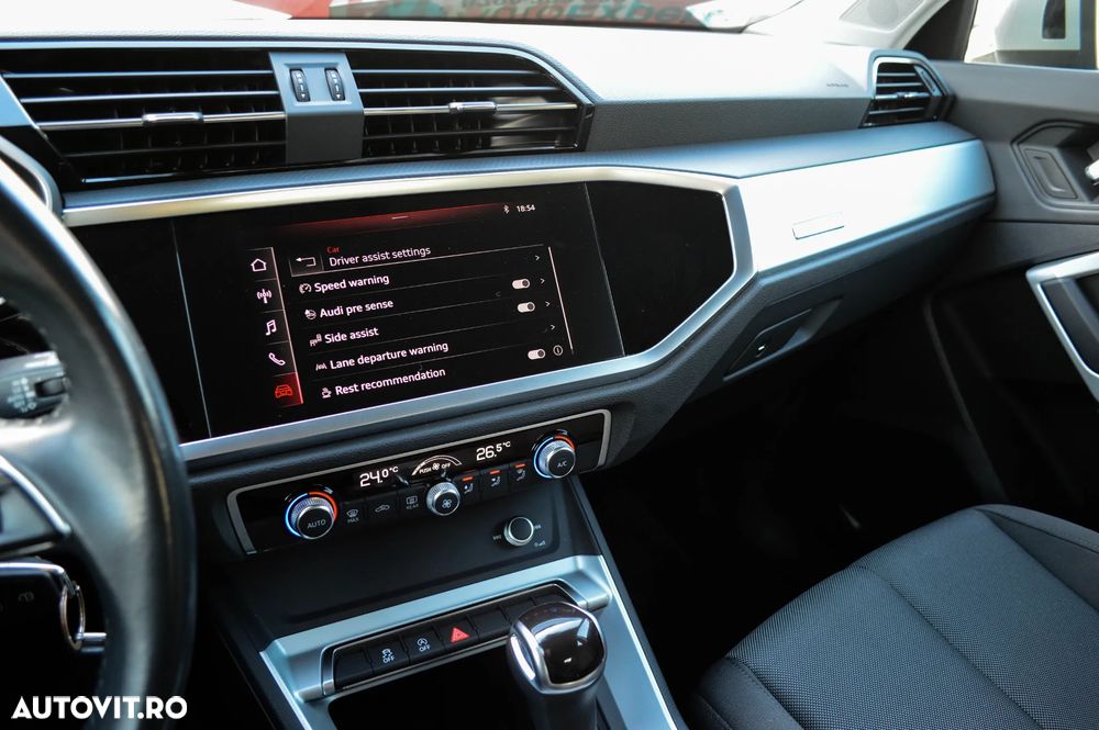 Audi Q3 35 TFSI Sportback S tronic - 8