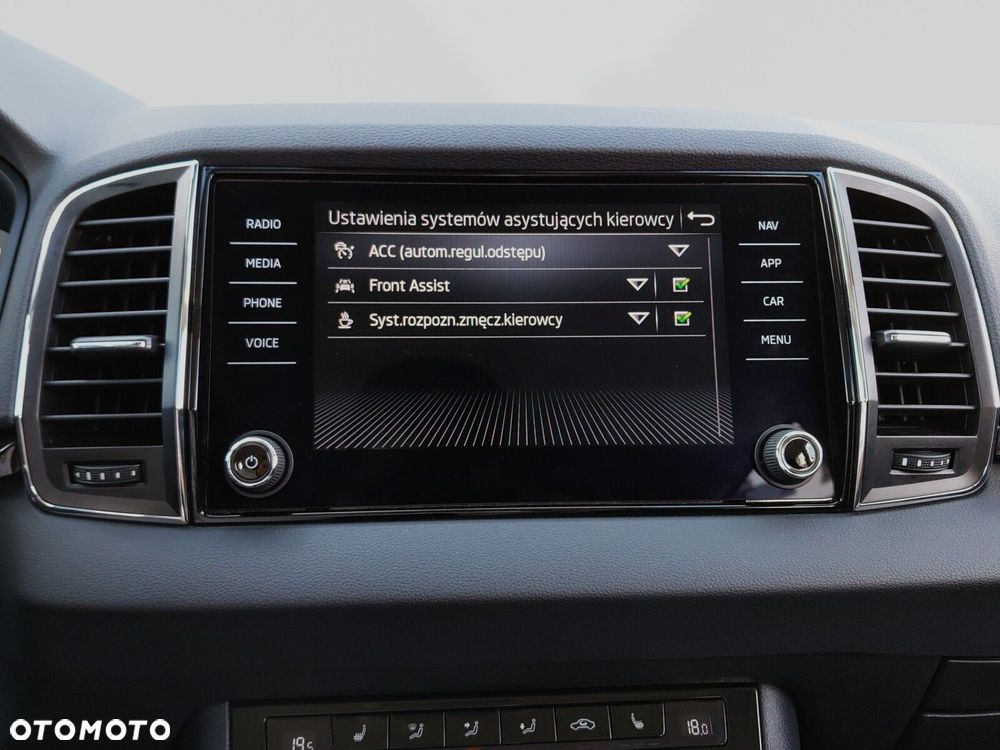 Skoda Karoq 1.5 TSI ACT Style DSG - 37