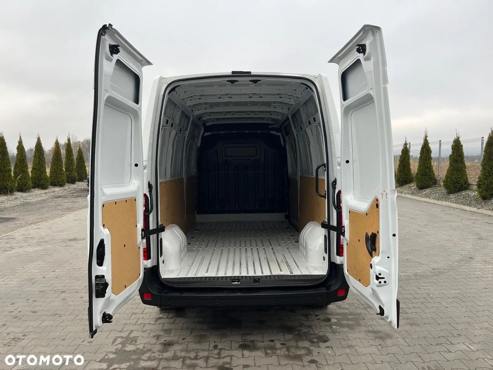 Renault Master 2.3 / DOSTAWCZY / POLEASINGOWY / 2024 / GWARANCJA / SALON PL - 12