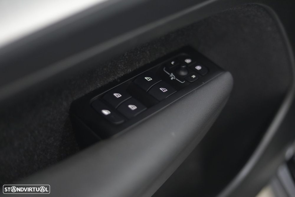 Volvo XC 40 1.5 T4 PHEV Inscription - 20