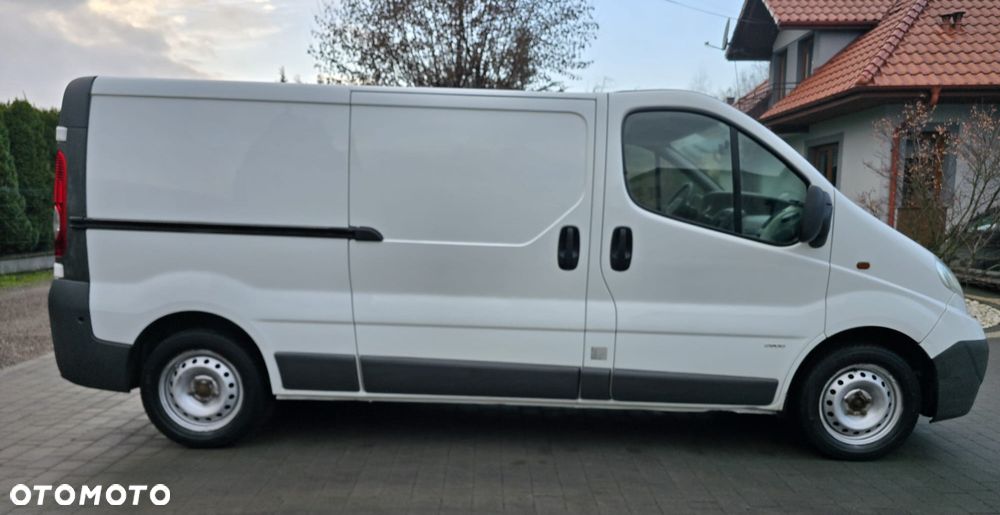 Opel Vivaro - 9