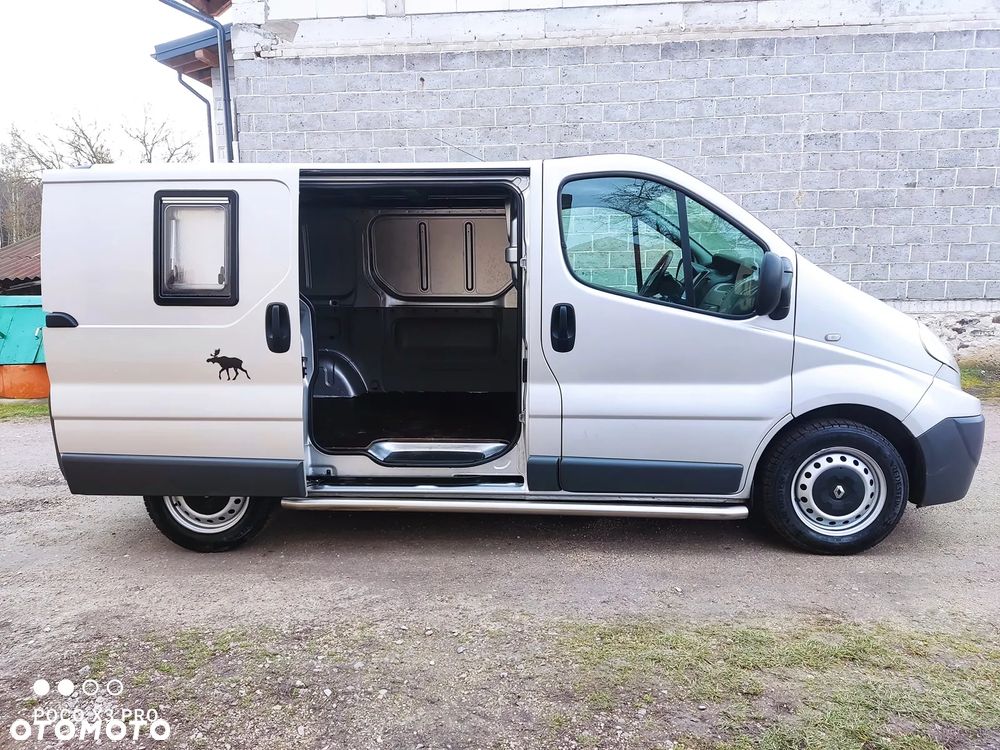 Renault Trafic - 8