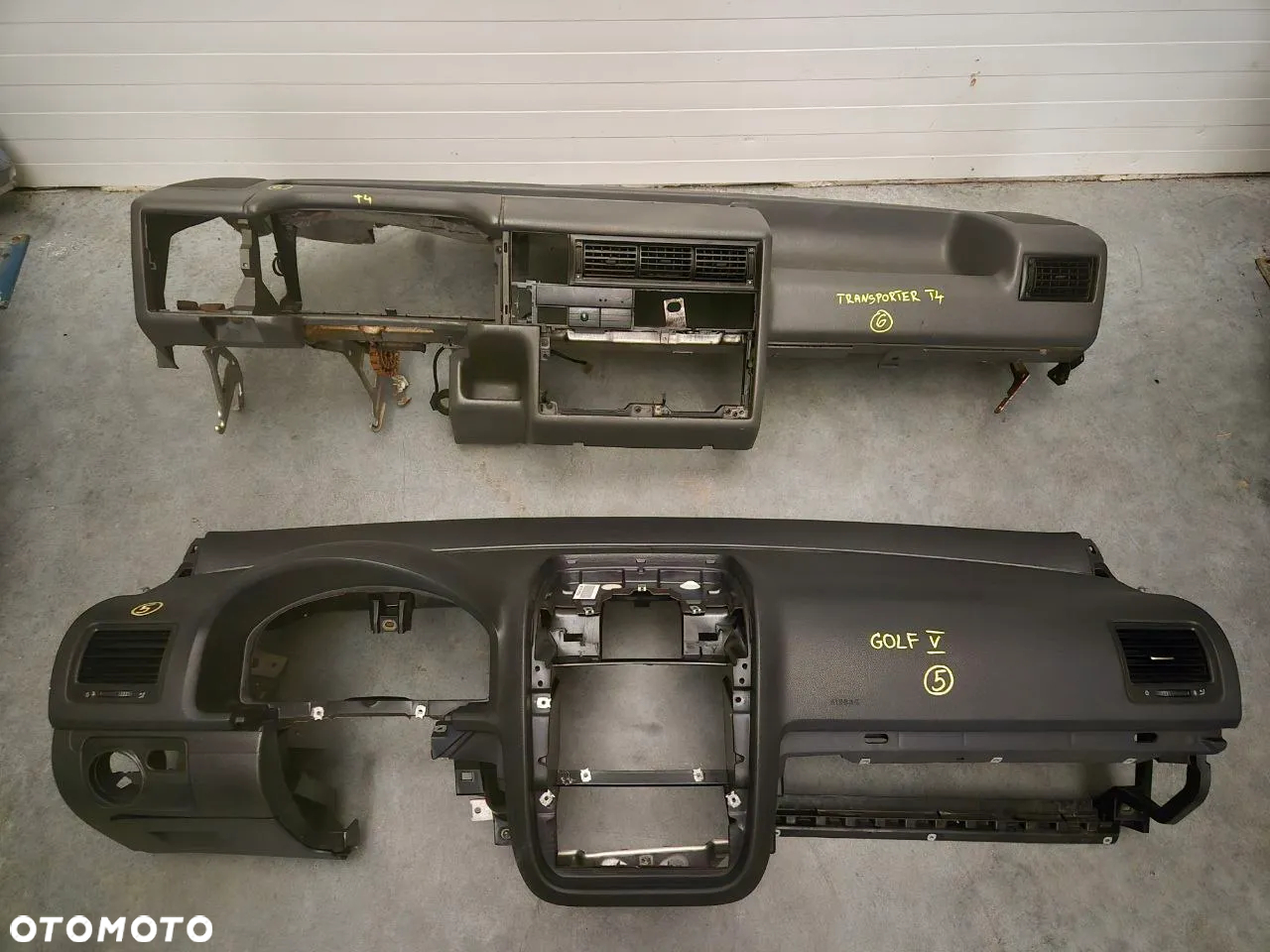 VOLKSWAGEN DESKA ROZDZIELCZA - 27