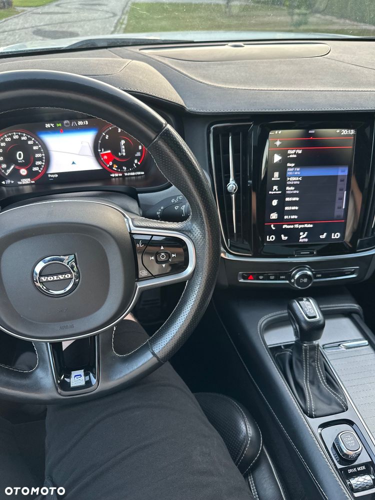 Volvo V90 D3 R-Design - 28