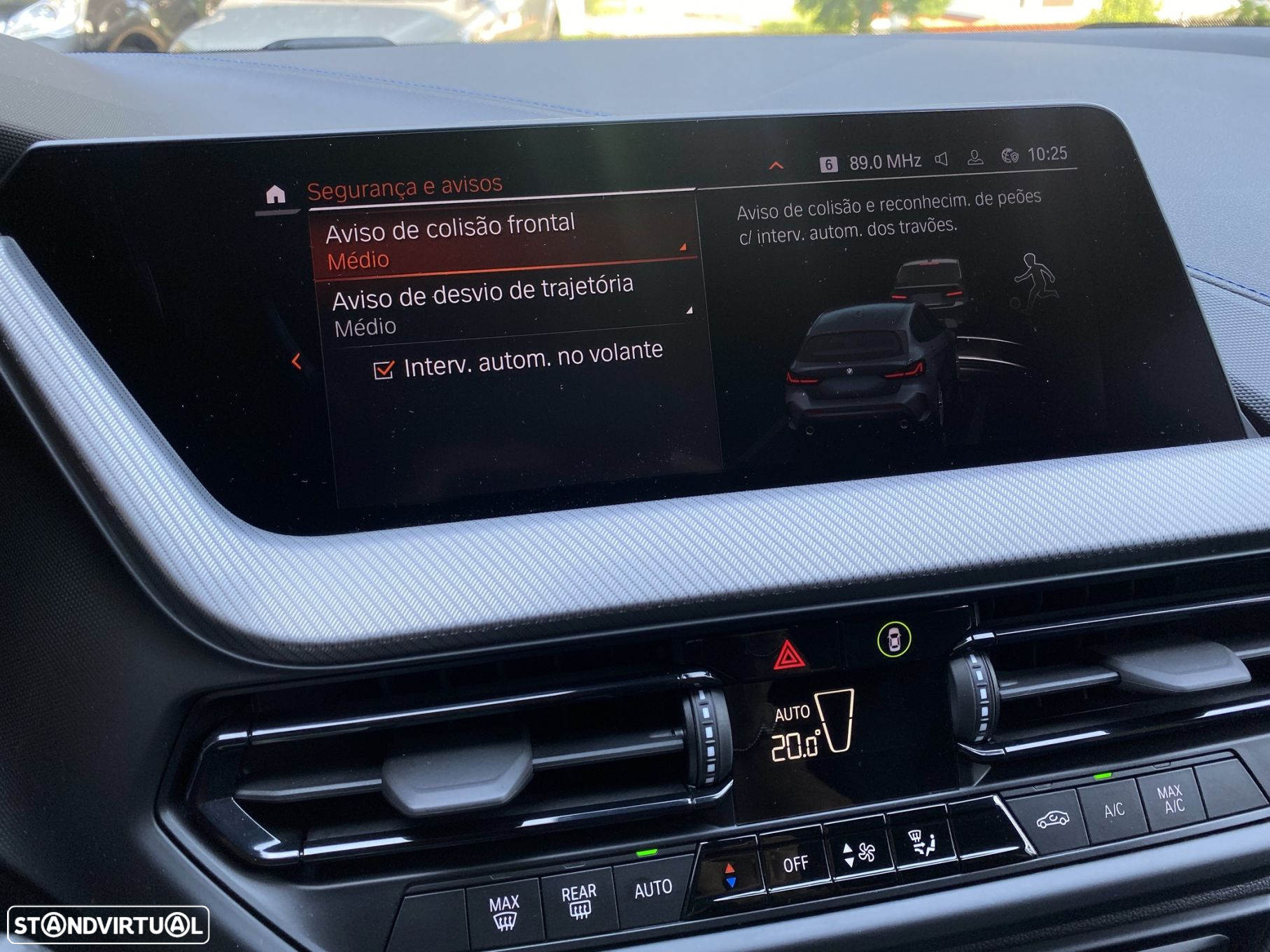 BMW 118 i Pack Desportivo M Auto - 28